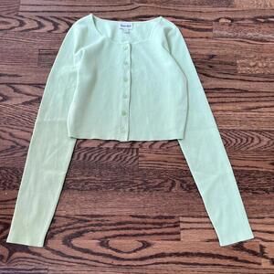 Pastel green buttons ribbed cropped Sun-deh cardigan
